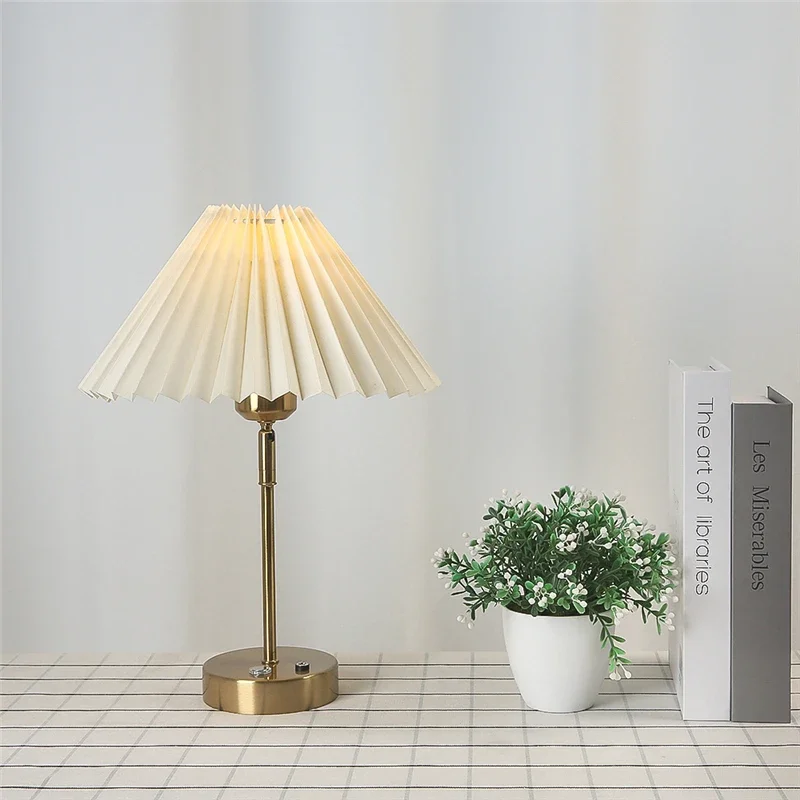 Lampes de table plissées régla - Lava Lamp Desktop avis et prix