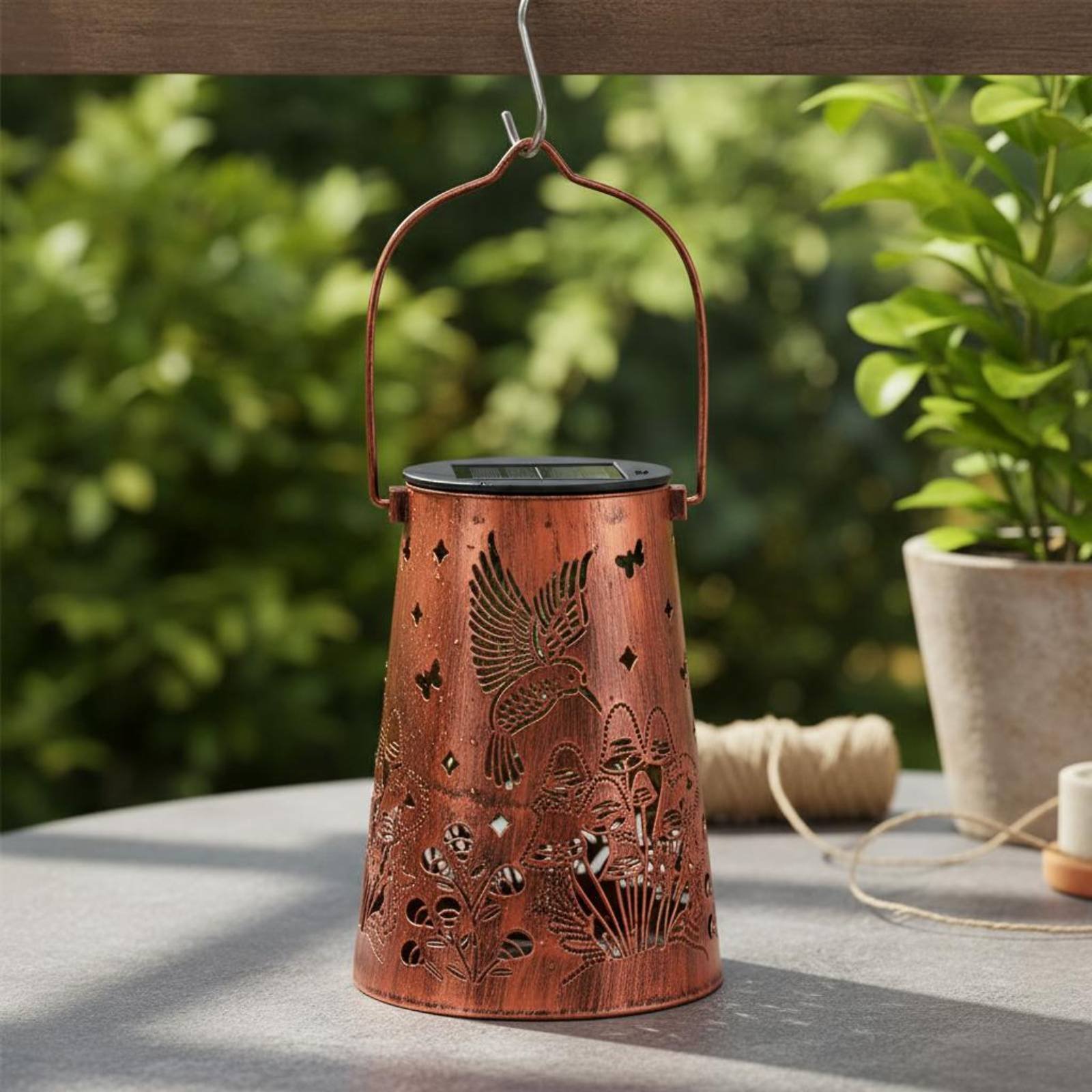 Lanterne de jardin à motif flo - Lighting Decor Outdoor avis et prix